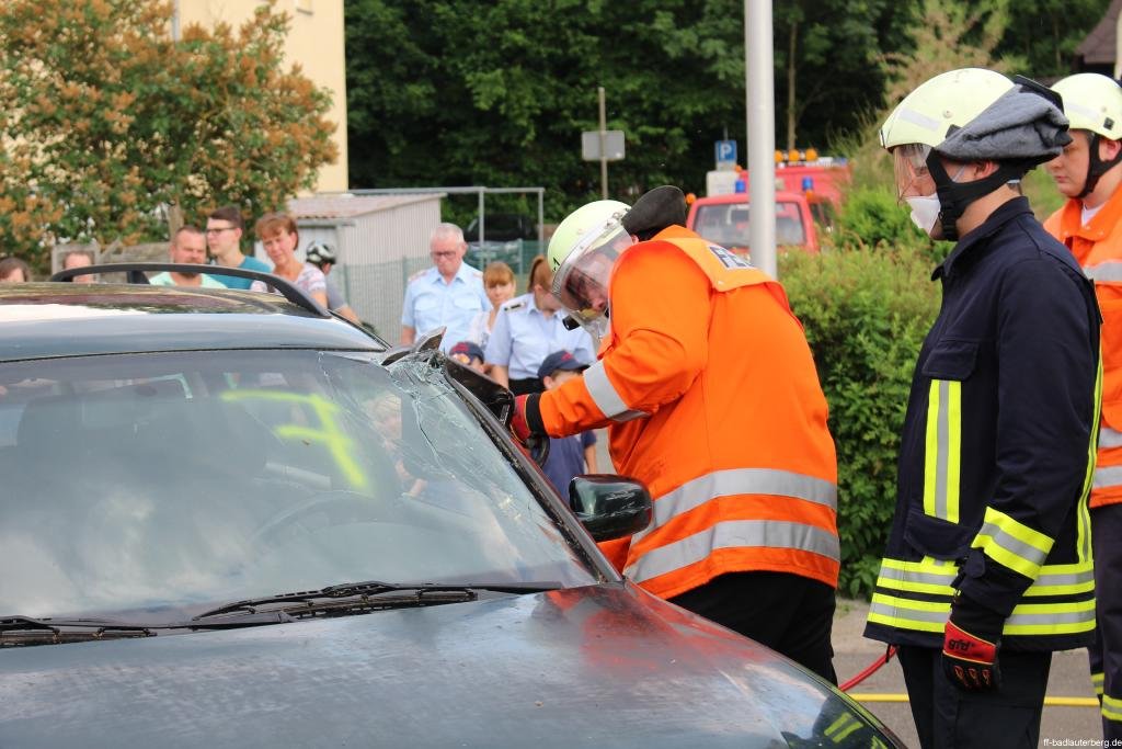 140 Jahre FF - Übergabe ELW-KdoW