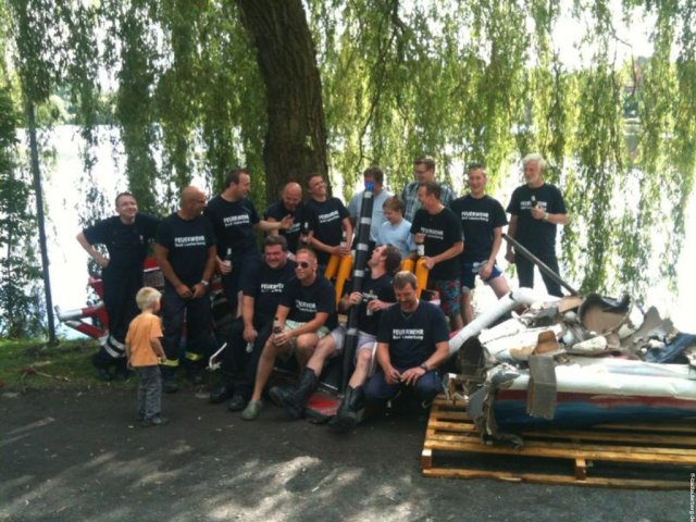 19. Papierbootregatta