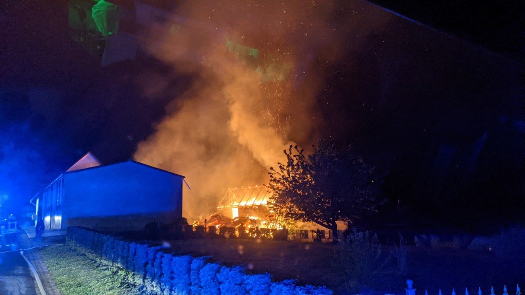 PXL_20210605_225541349