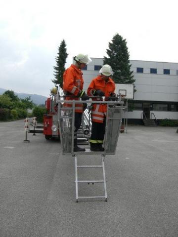 2008_07_05-Drehleiterausbildung_CIMG0967.jpg