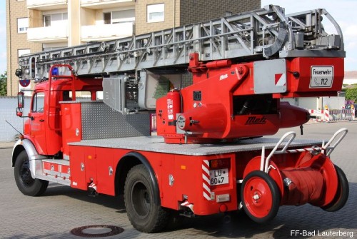 DLK 23/12 bei der Feuerwehr Maxdorf